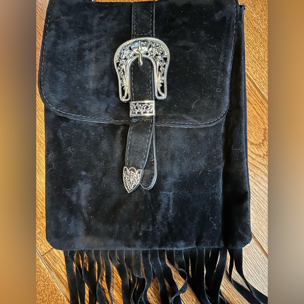 Fringe buckle purse - Picture 3 of 8